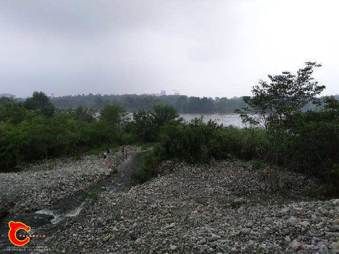 141049lwnc3kr834wv3mmo.jpg